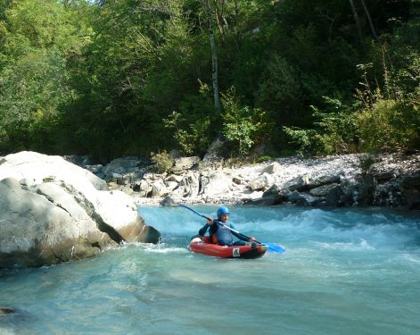 rafting.jpg